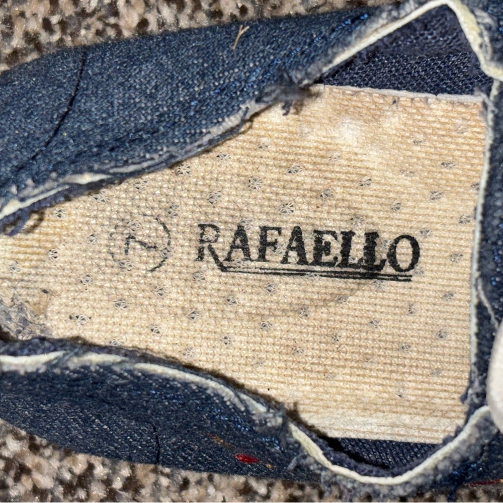 Rafaella Distressed Style Blue Denim Floral Women’s Shoes Size 7 - Picture 4 of 6